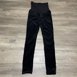 A Pea in a Pod AG Adriano Goldschmied Maternity Skinny Black Velvet Pants 26R.
